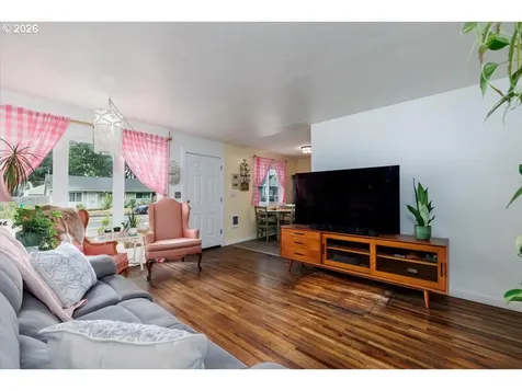 10021 SE Harold Street Portland OR 97266