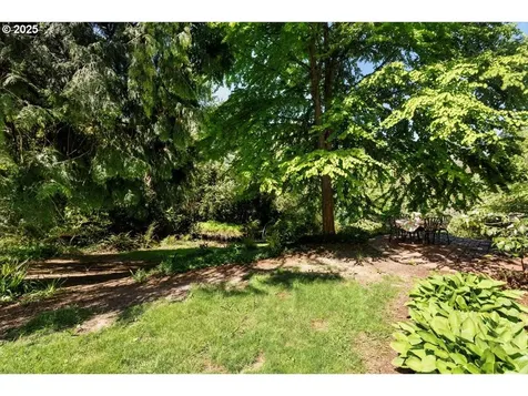 3855 SW 97th Avenue Portland OR 97225