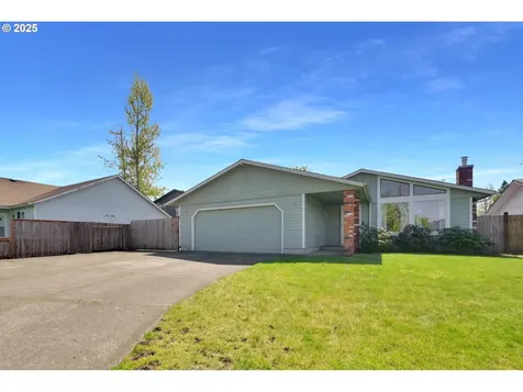 5781 E Street Springfield OR 97478