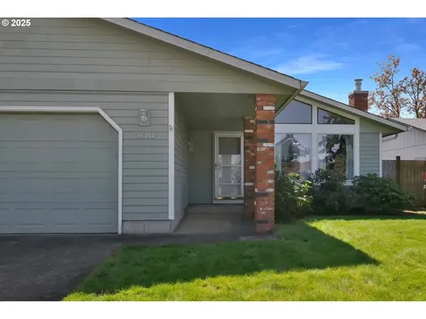 5781 E Street Springfield OR 97478