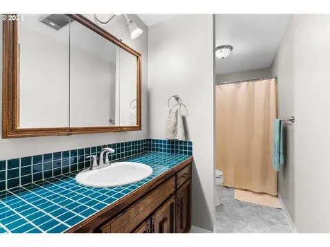 6516 NE 68th Street Vancouver WA 98661