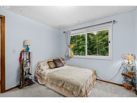 6516 NE 68th Street Vancouver WA 98661