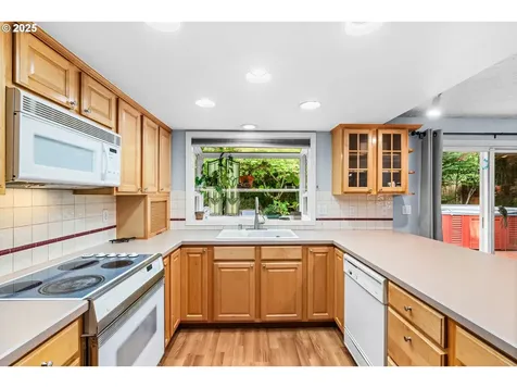 6516 NE 68th Street Vancouver WA 98661