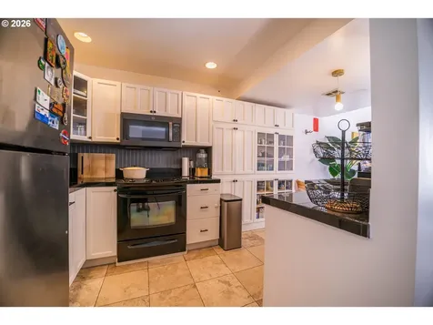 6605 W Burnside Street Portland OR 97210