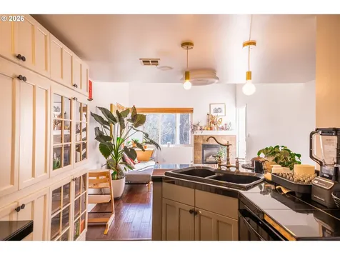 6605 W Burnside Street Portland OR 97210