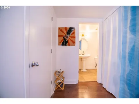 6605 W Burnside Street Portland OR 97210