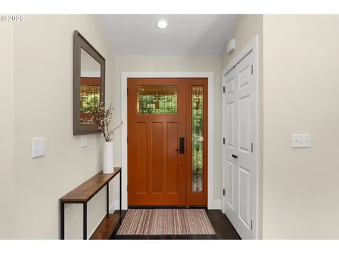 1325 SW Upland Drive Portland OR 97221