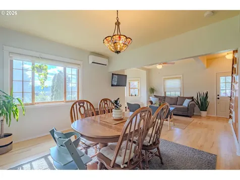 725 Aspen Avenue La Center WA 98629