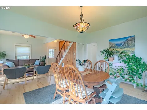 725 Aspen Avenue La Center WA 98629