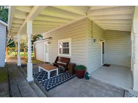 725 Aspen Avenue La Center WA 98629