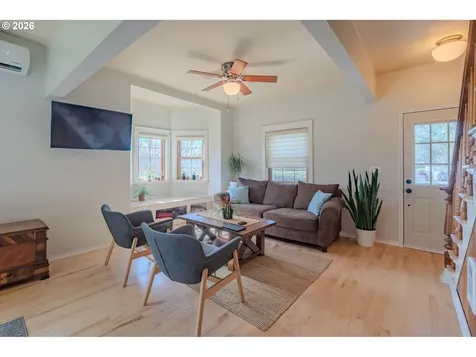 725 Aspen Avenue La Center WA 98629