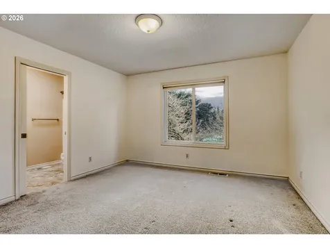 17944 NW Gilbert Lane Portland OR 97229