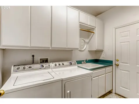 17944 NW Gilbert Lane Portland OR 97229