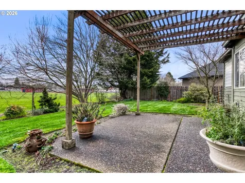 17944 NW Gilbert Lane Portland OR 97229