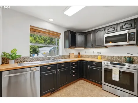 110 Norris Court Dayton OR 97114