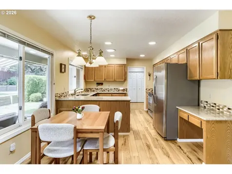 5834 NW Necanicum Way Portland OR 97229