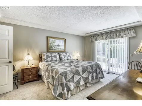 5834 NW Necanicum Way Portland OR 97229