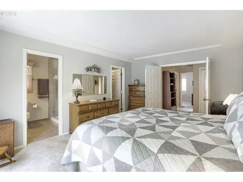 5834 NW Necanicum Way Portland OR 97229