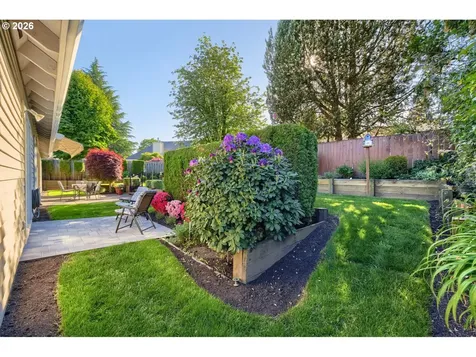 5834 NW Necanicum Way Portland OR 97229