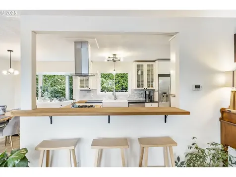 4323 SW Twombly Avenue Portland OR 97239