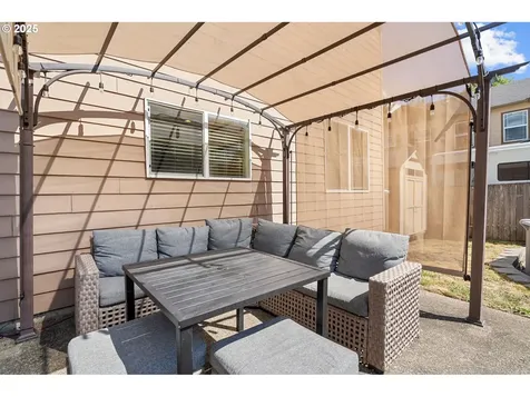 12704 NE 11th Place Vancouver WA 98685