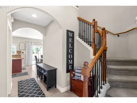 12704 NE 11th Place Vancouver WA 98685