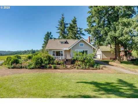 13905 NE Quarry Road Newberg OR 97132