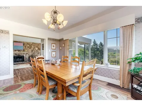 13905 NE Quarry Road Newberg OR 97132