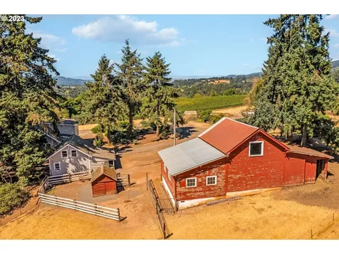 13905 NE Quarry Road Newberg OR 97132