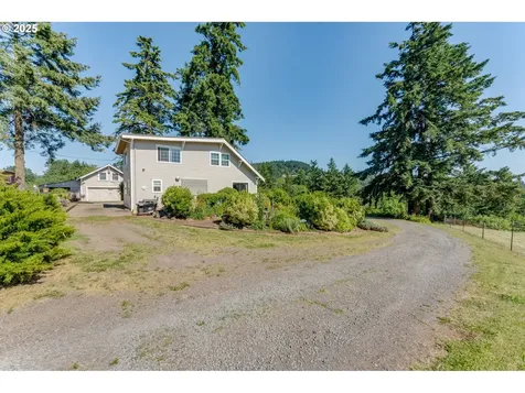 13905 NE Quarry Road Newberg OR 97132