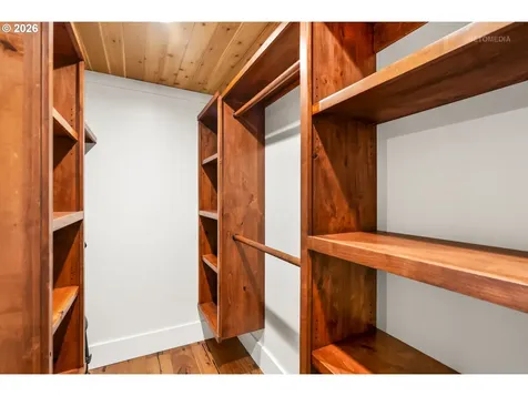 4005 NE Hassalo Street Portland OR 97232