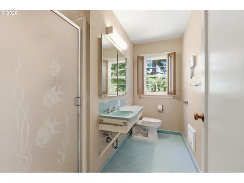 3606 NE Maywood Place Maywood Park OR 97220