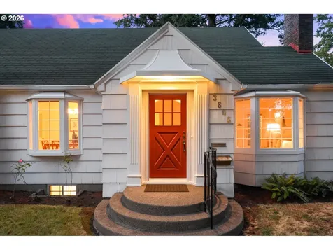 3606 NE Maywood Place Maywood Park OR 97220