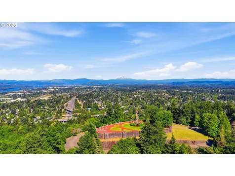 3606 NE Maywood Place Maywood Park OR 97220
