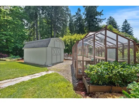 2832 NE Cole Avenue Mcminnville OR 97128