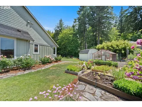 2832 NE Cole Avenue Mcminnville OR 97128