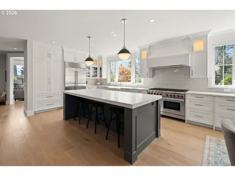 804 4th Street Lake Oswego OR 97034