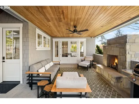 804 4th Street Lake Oswego OR 97034
