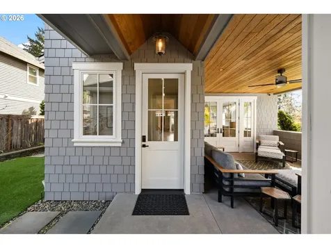 804 4th Street Lake Oswego OR 97034