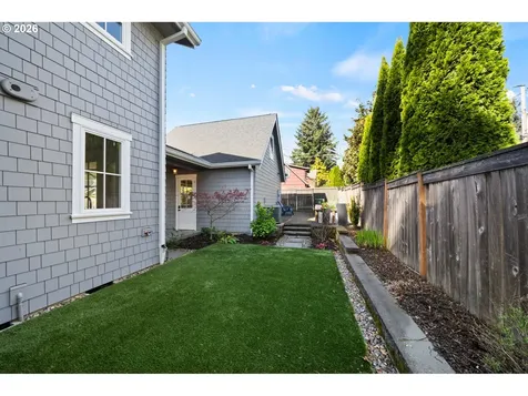 804 4th Street Lake Oswego OR 97034