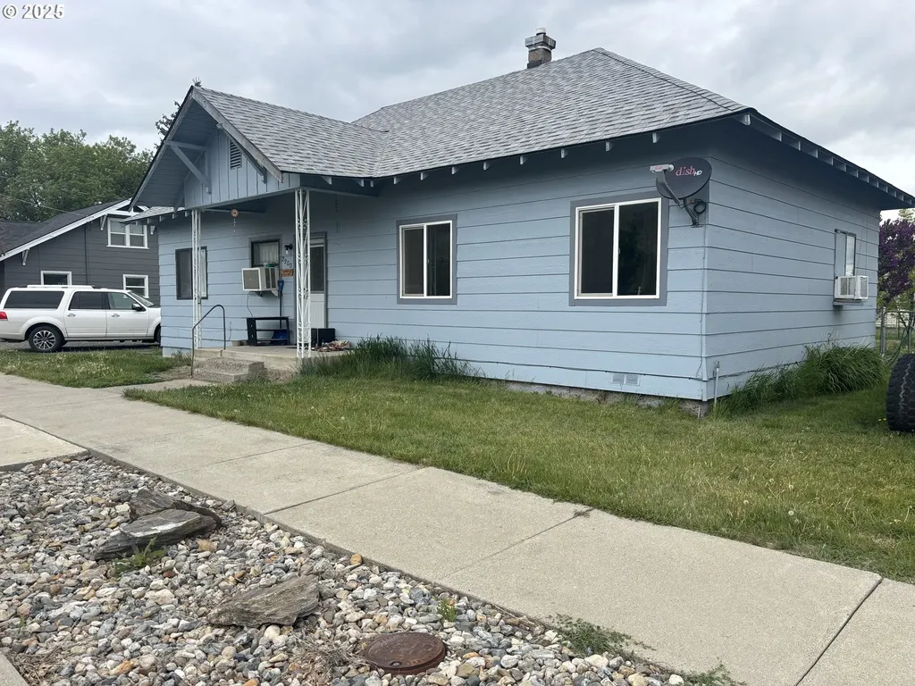 2200 Mitchell Avenue Baker City OR 97814