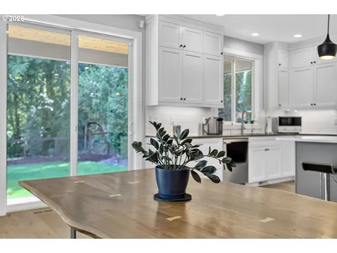 9228 SW 50th Avenue Portland OR 97219