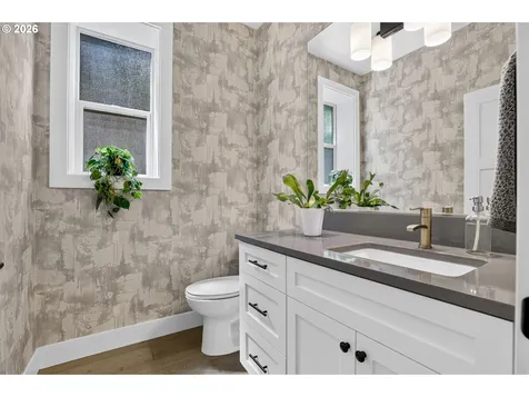 9228 SW 50th Avenue Portland OR 97219