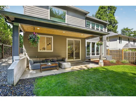 9228 SW 50th Avenue Portland OR 97219