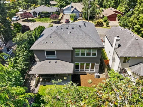 9228 SW 50th Avenue Portland OR 97219