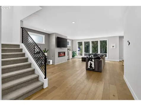 9228 SW 50th Avenue Portland OR 97219