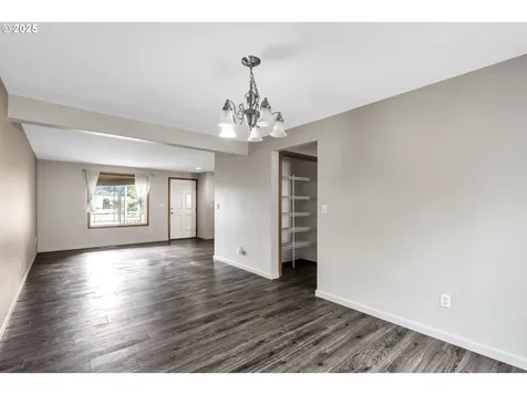 3715 NE 98th Street Vancouver WA 98665