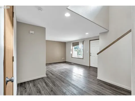 3715 NE 98th Street Vancouver WA 98665