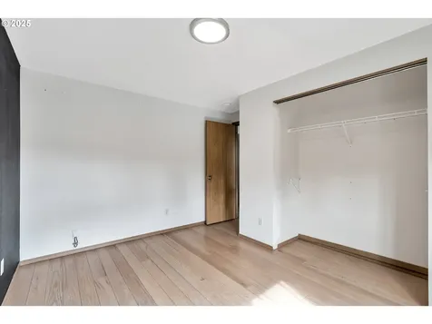 3715 NE 98th Street Vancouver WA 98665