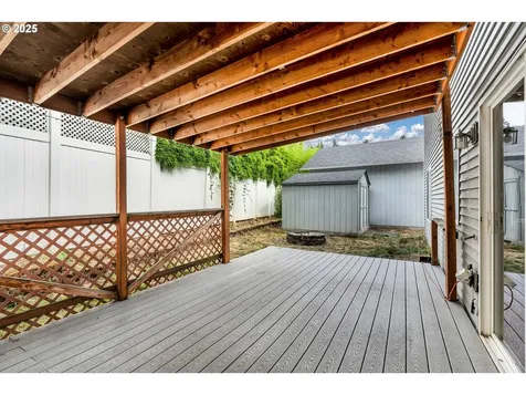 3715 NE 98th Street Vancouver WA 98665